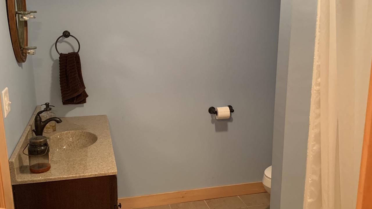 Photo of Bathroom in Alma