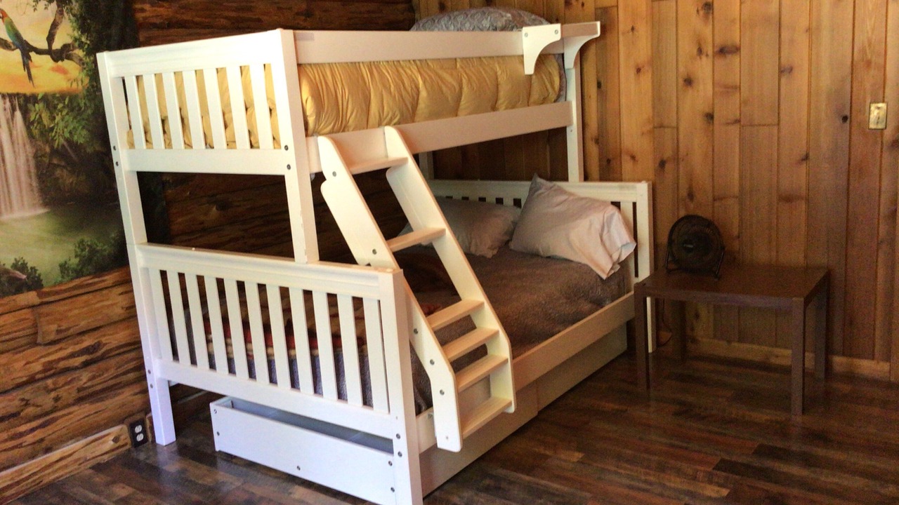 Photo of Bedroom in Long Lake