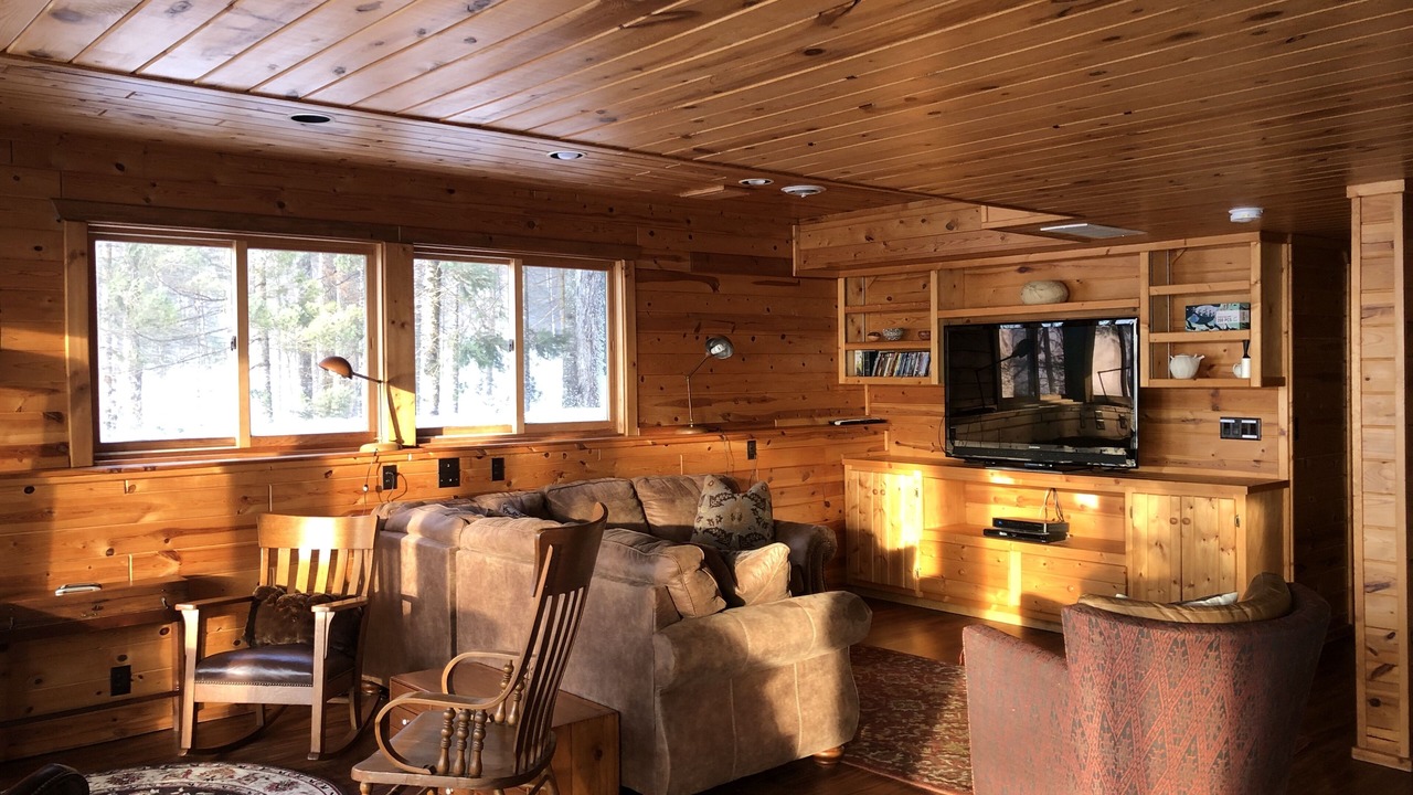 Photo of Livingroom in Hayward