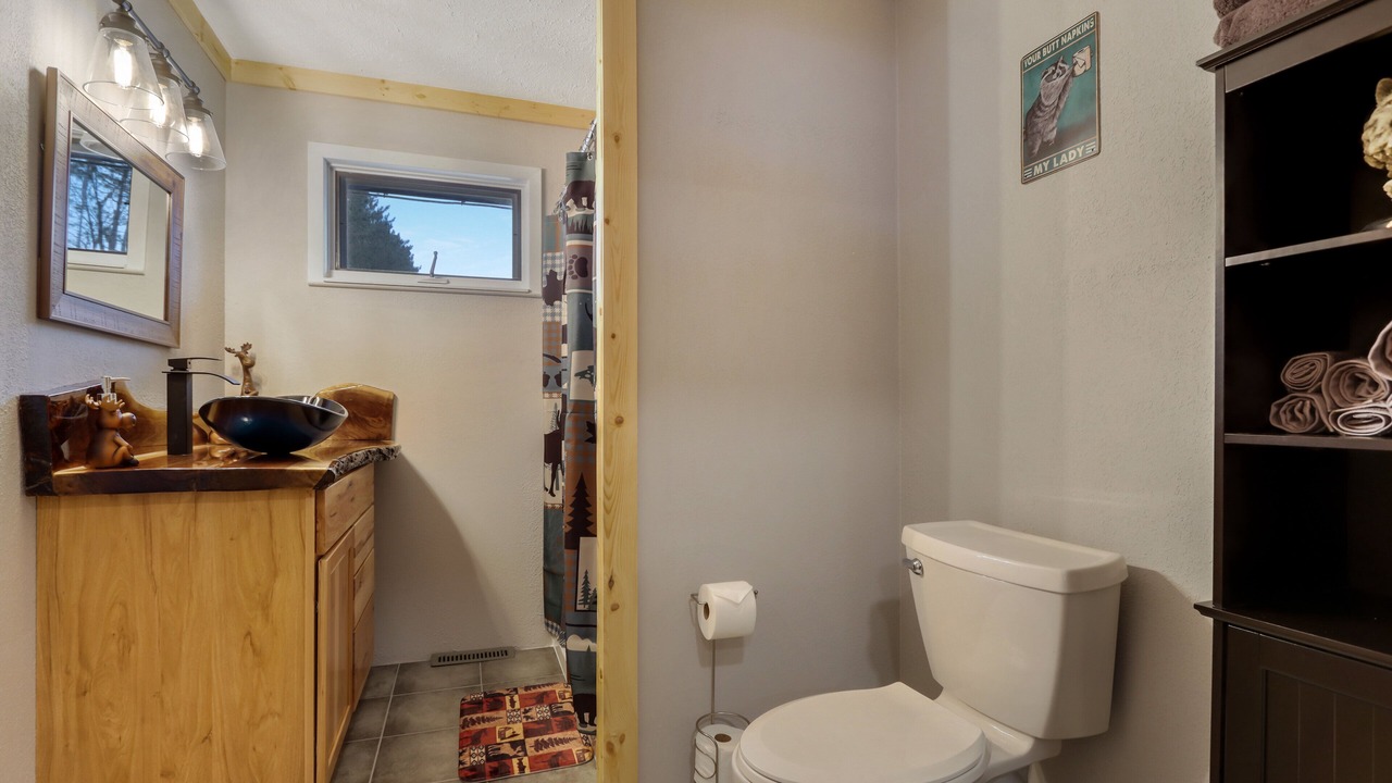Photo of Bathroom in Stone Lake