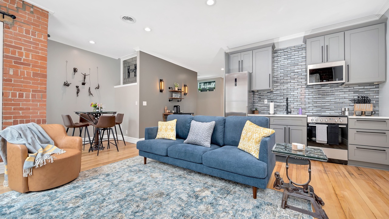 Photo of Livingroom in Holly
