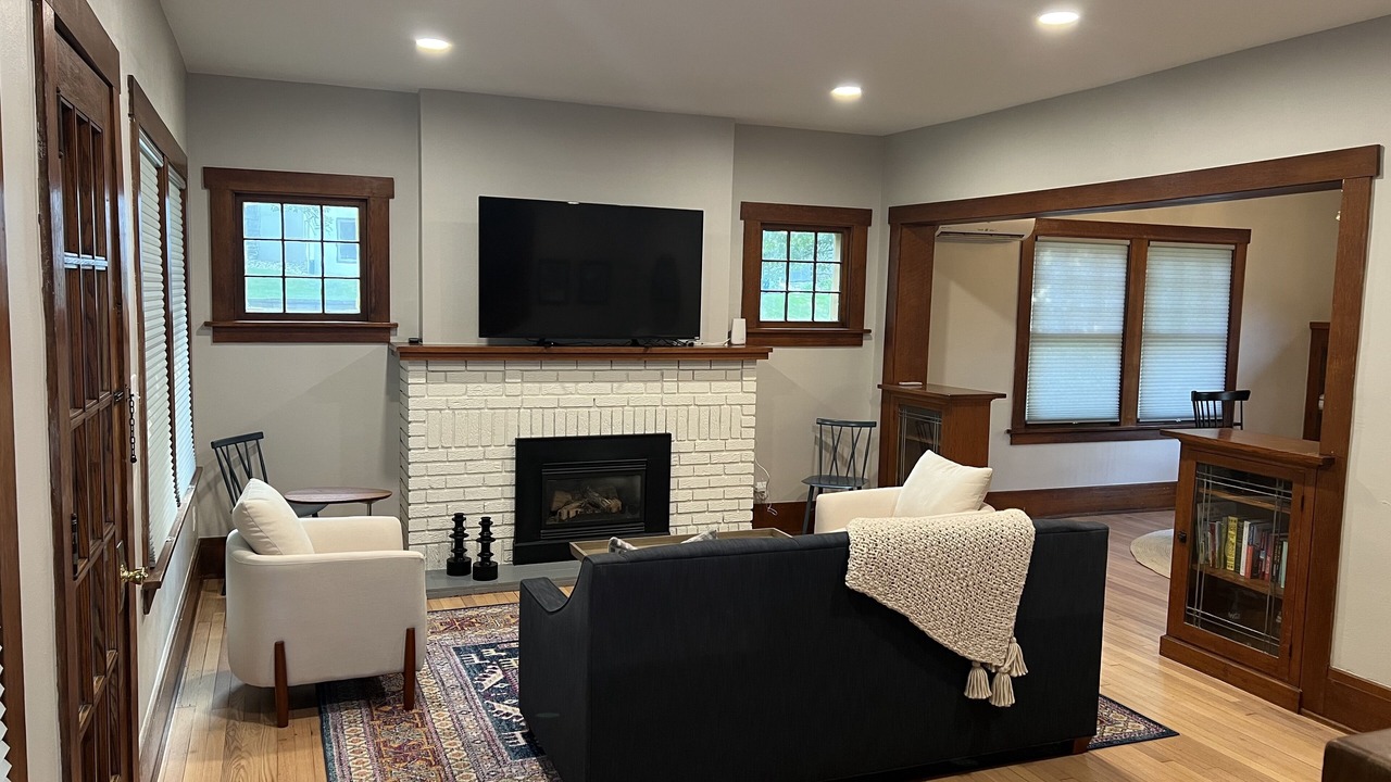 Photo of Livingroom in Decorah