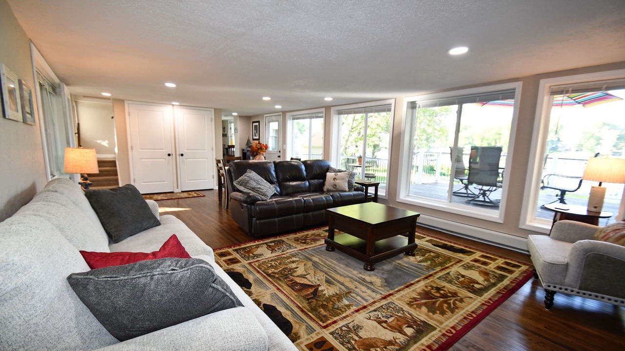 Photo of Livingroom in Lindstrom