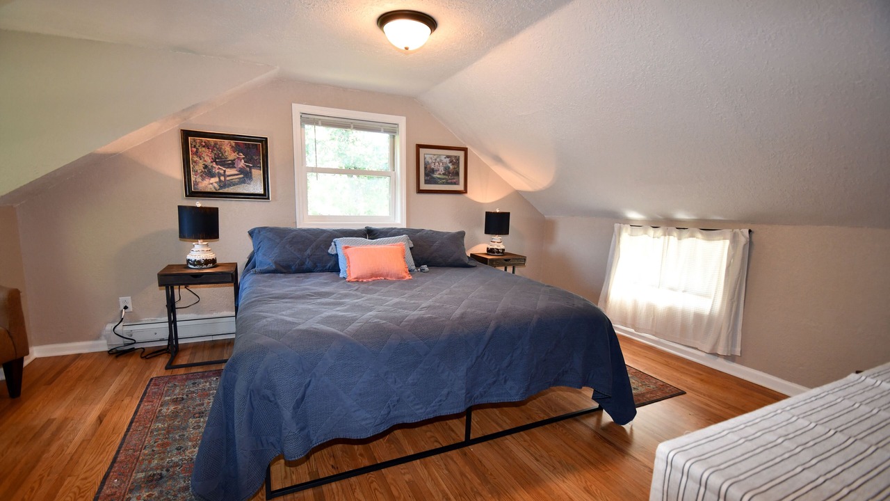 Photo of Bedroom in Lindstrom