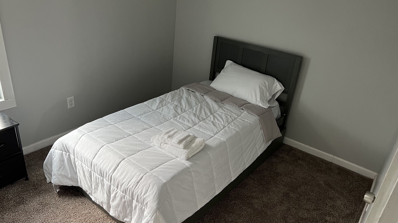 Photo of Bedroom in Powderhorn
