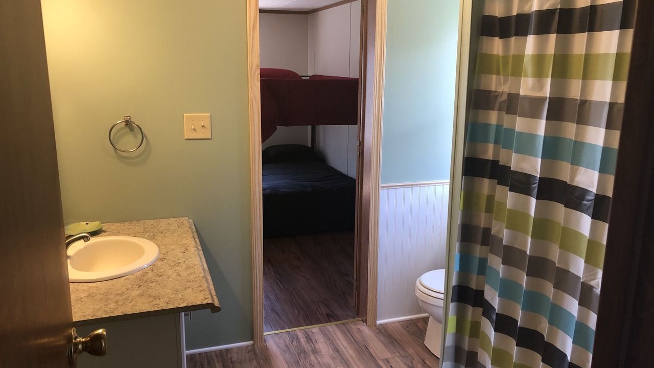 Photo of Bathroom in Fishers Landing