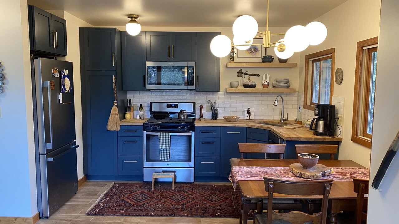 Photo of Kitchen in Holman