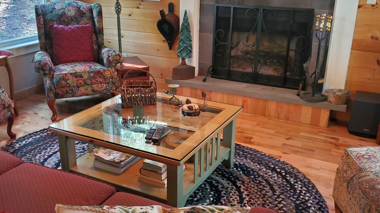 Photo of Livingroom in Groton