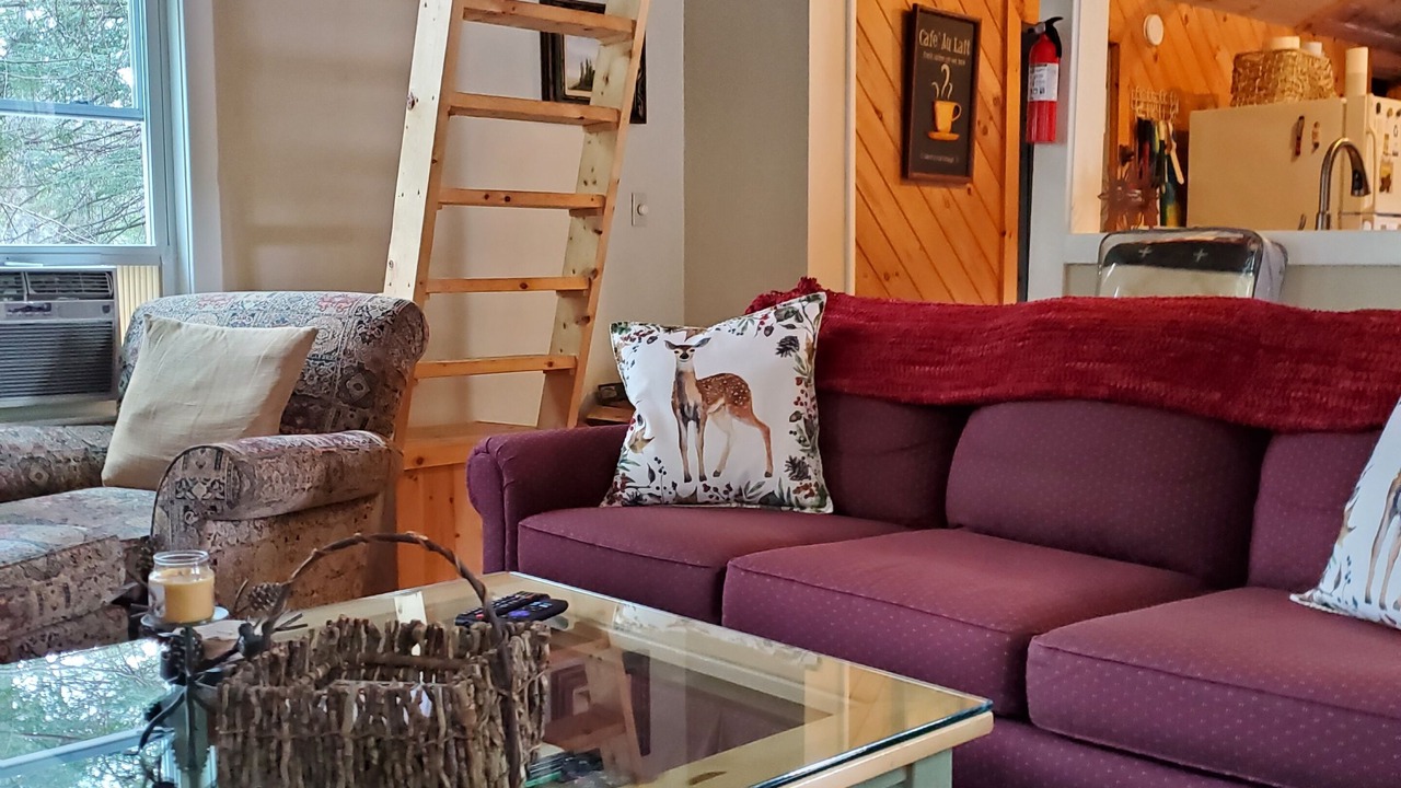 Photo of Livingroom in Groton