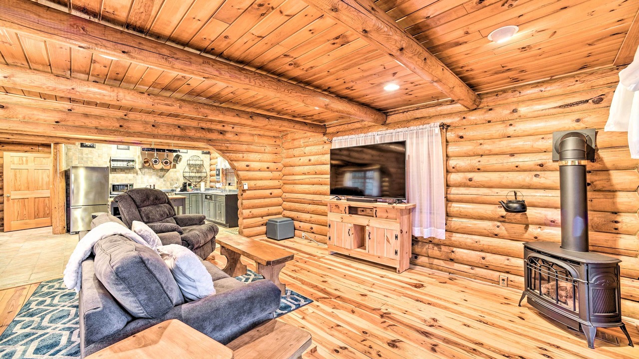Photo of Livingroom in Middle Grove