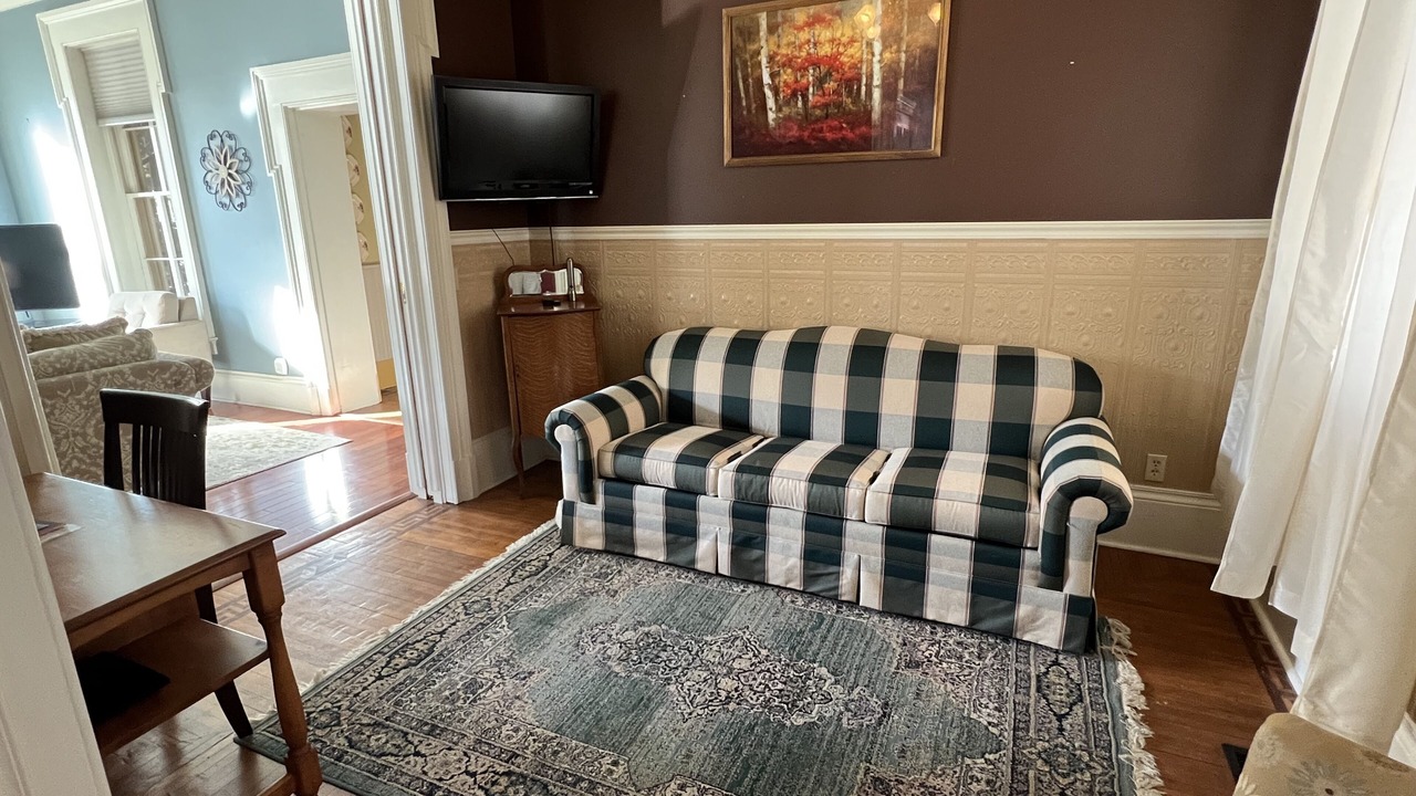 Photo of Livingroom in Dubuque