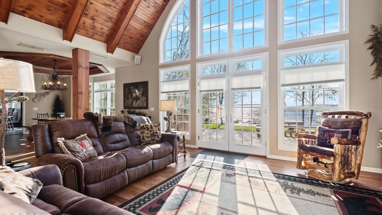 Photo of Livingroom in Phelps