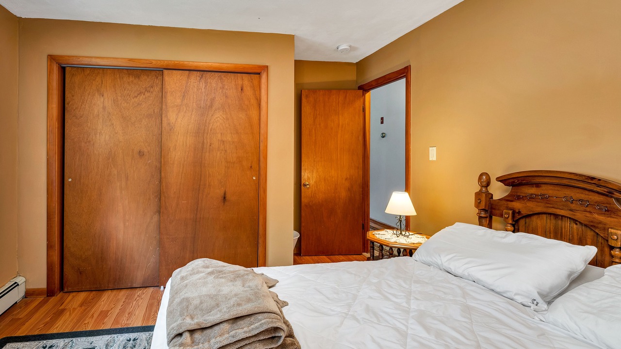 Photo of Bedroom in Meredith