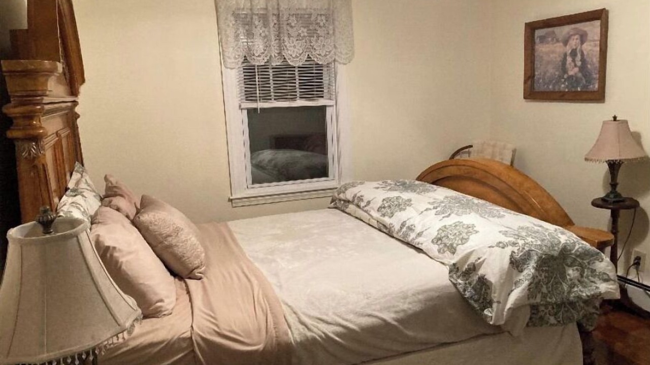 Photo of Bedroom in Millbury
