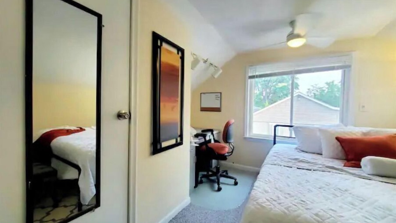Photo of Bedroom in Pontiac