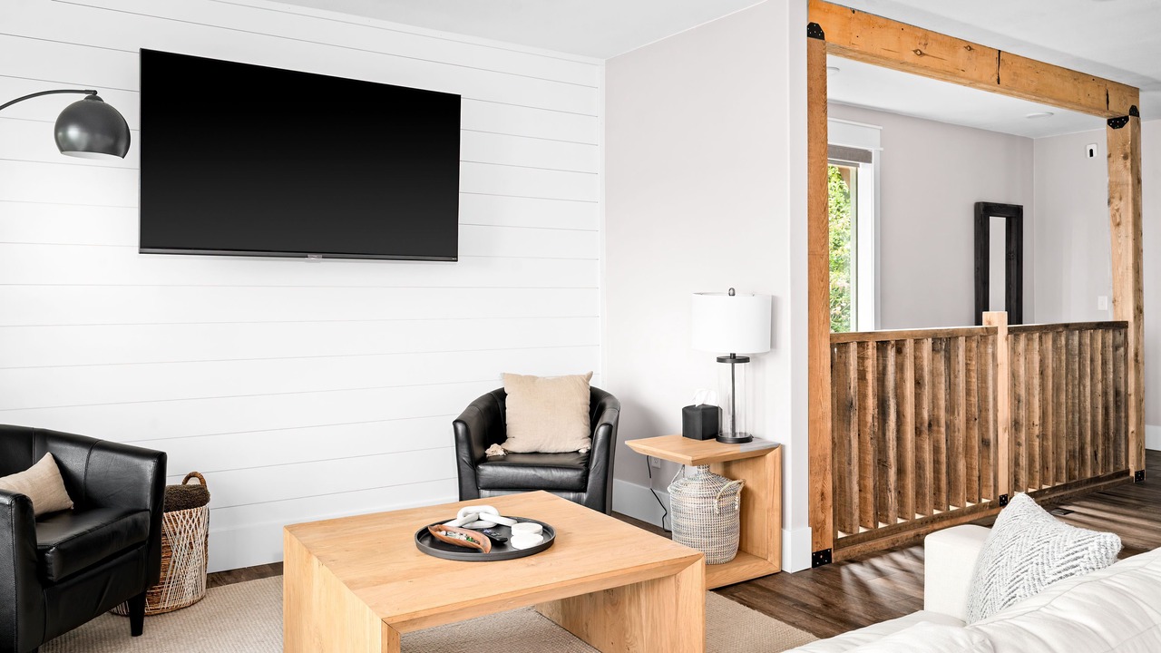Photo of Livingroom in Lakeside - Lester Park