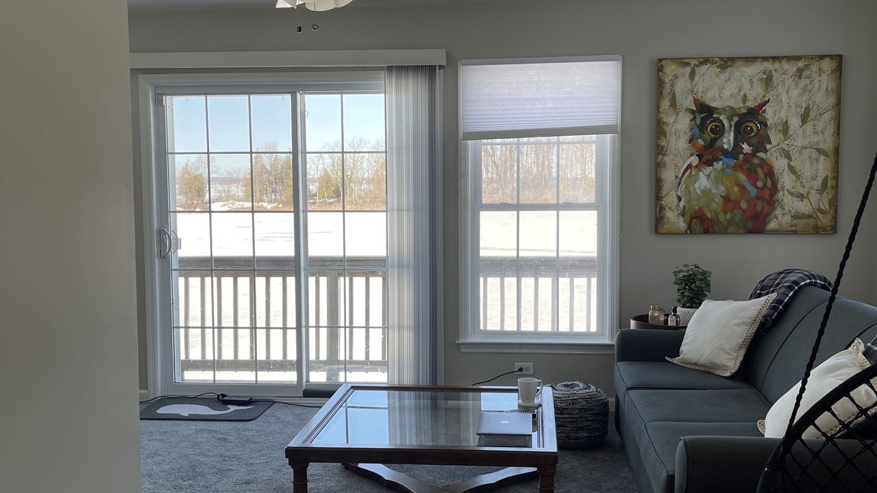 Photo of Livingroom in North Hero