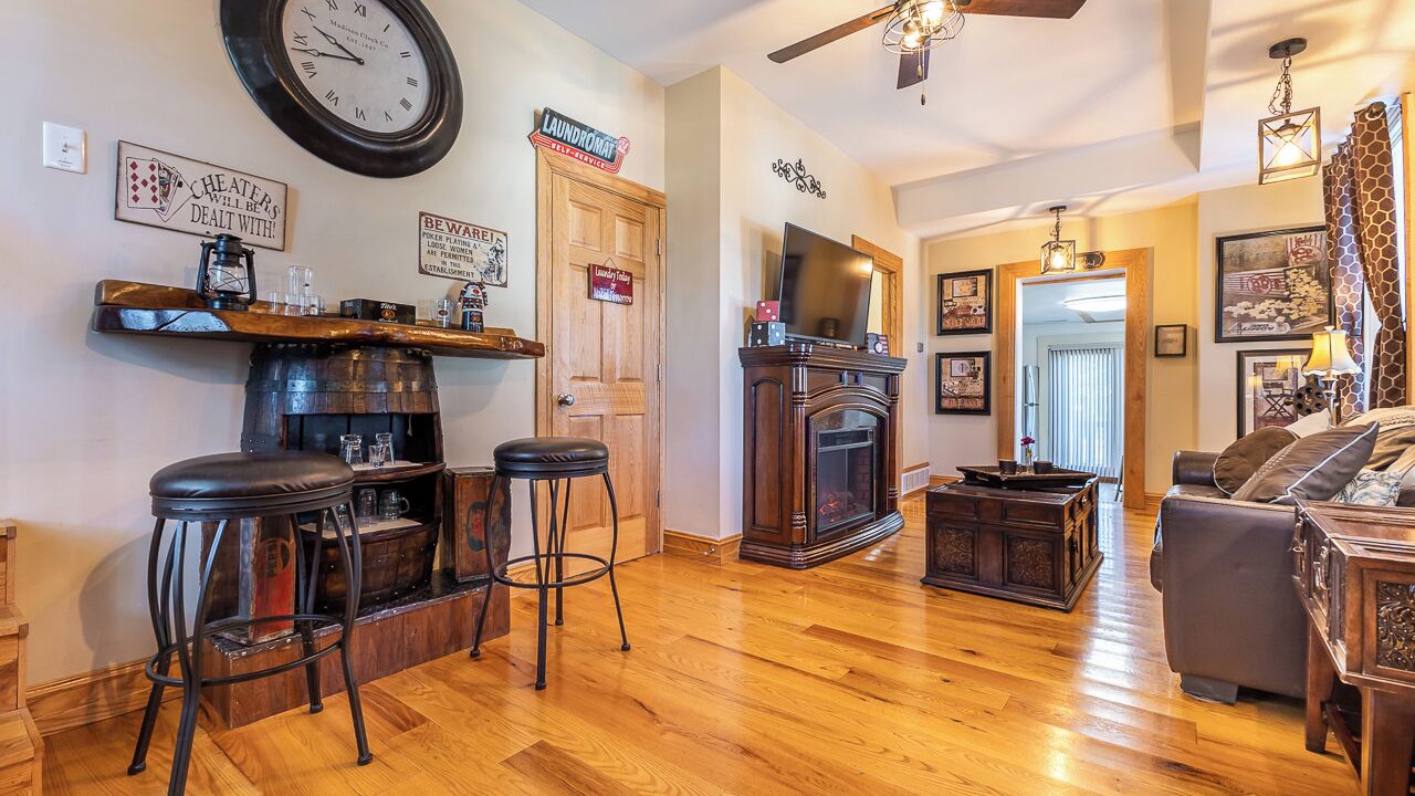 Photo of Livingroom in Dubuque