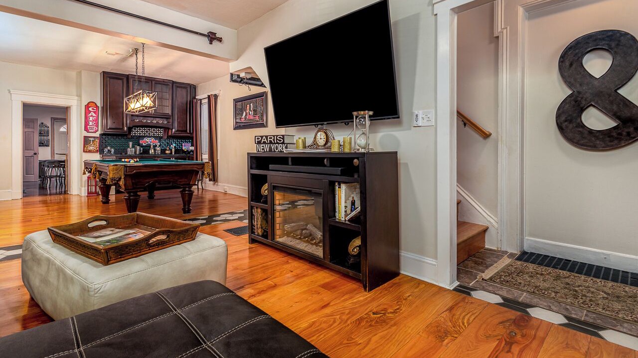 Photo of Livingroom in Dubuque