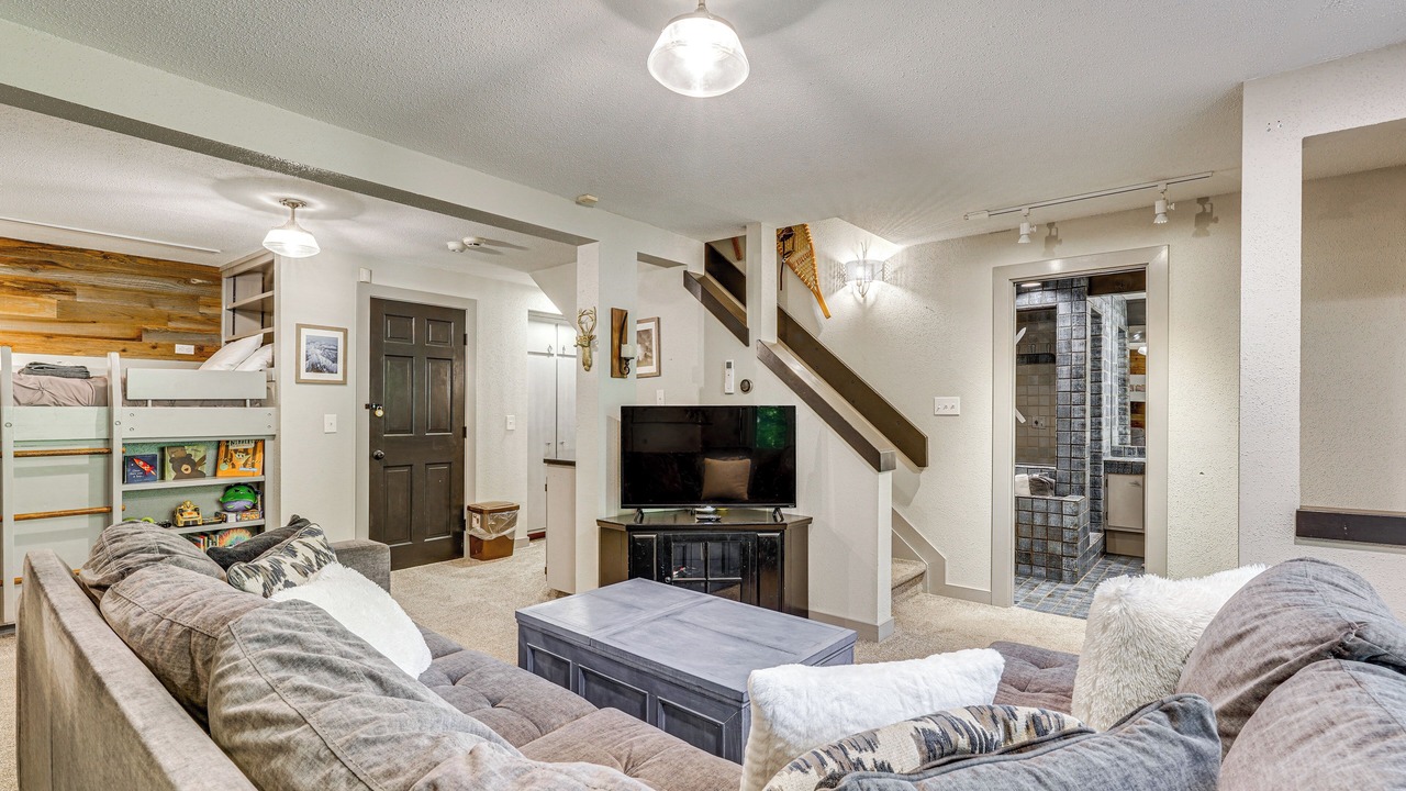 Photo of Livingroom in Plymouth