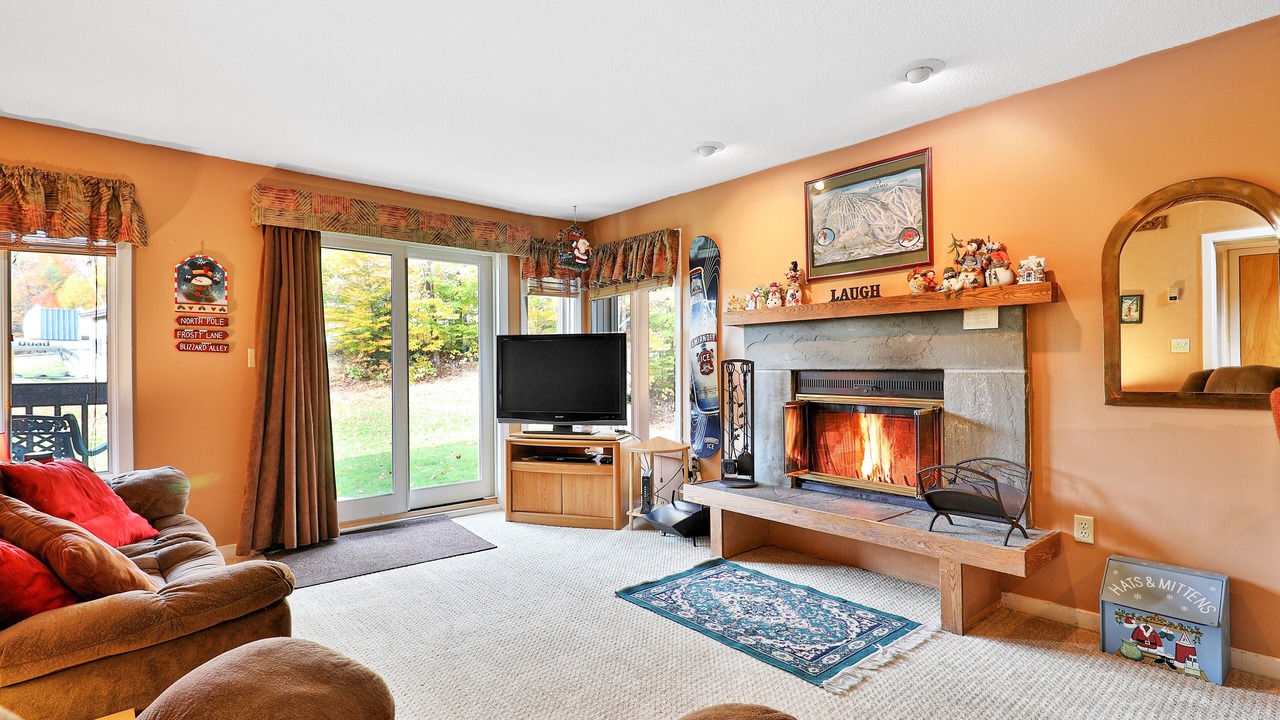 Photo of Livingroom in Ludlow