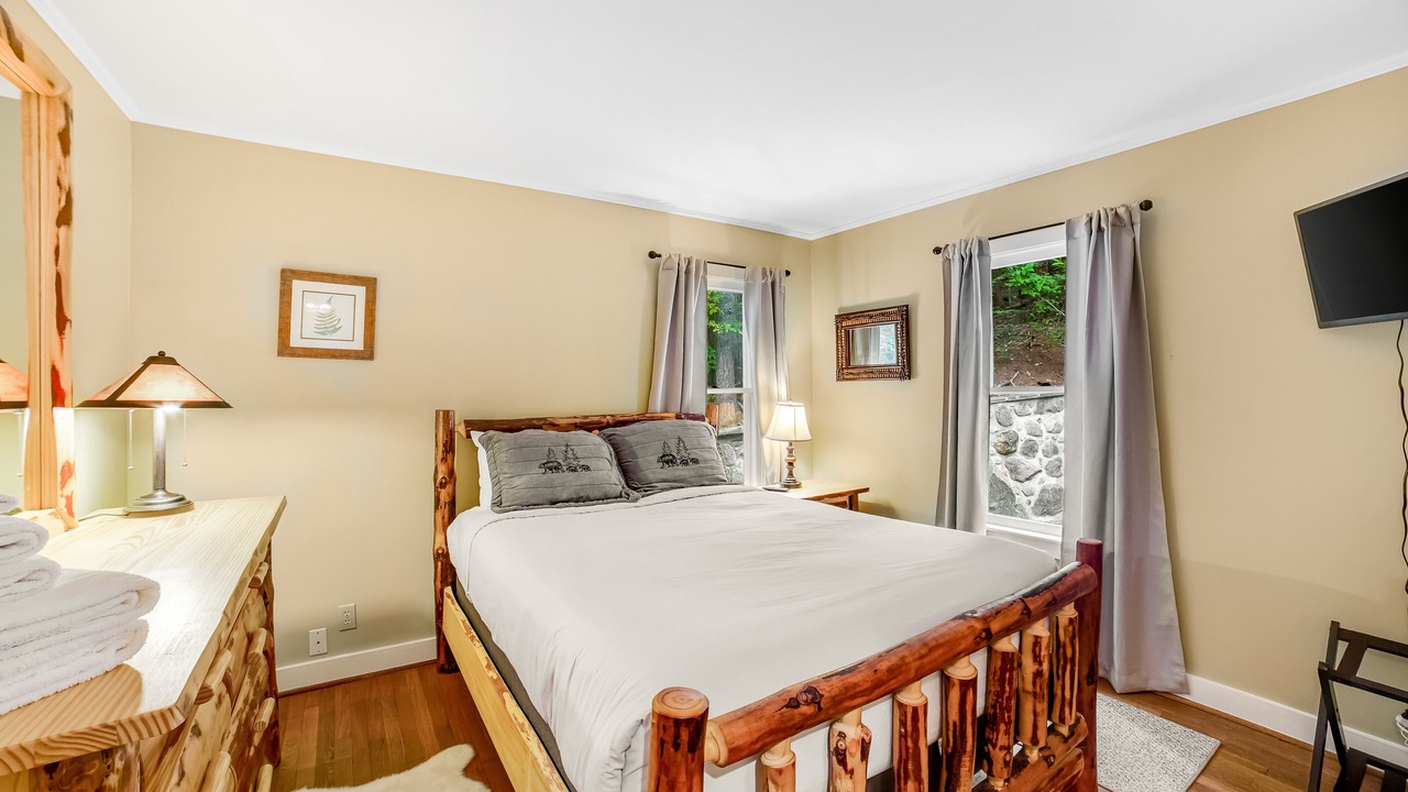 Photo of Bedroom in Brant Lake
