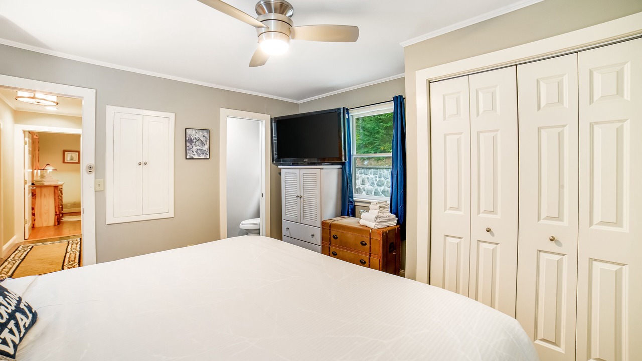 Photo of Bedroom in Brant Lake