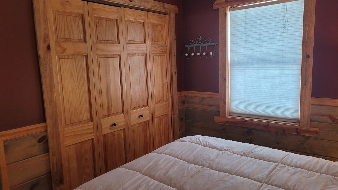 Photo of Bedroom in Spooner
