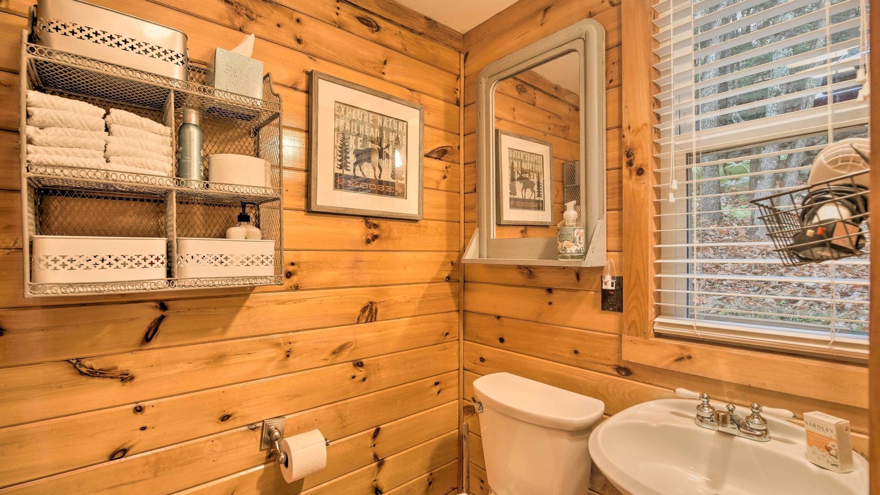 Photo of Bathroom in Saranac Lake