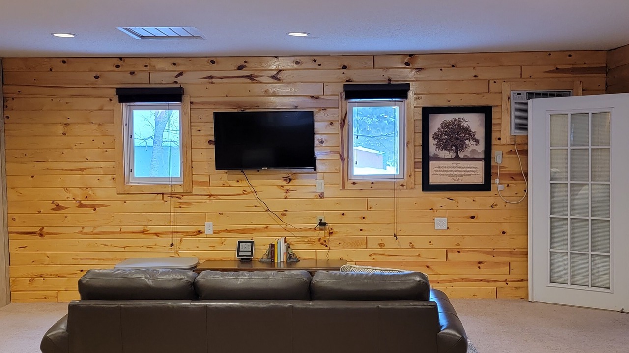 Photo of Livingroom in Pine River