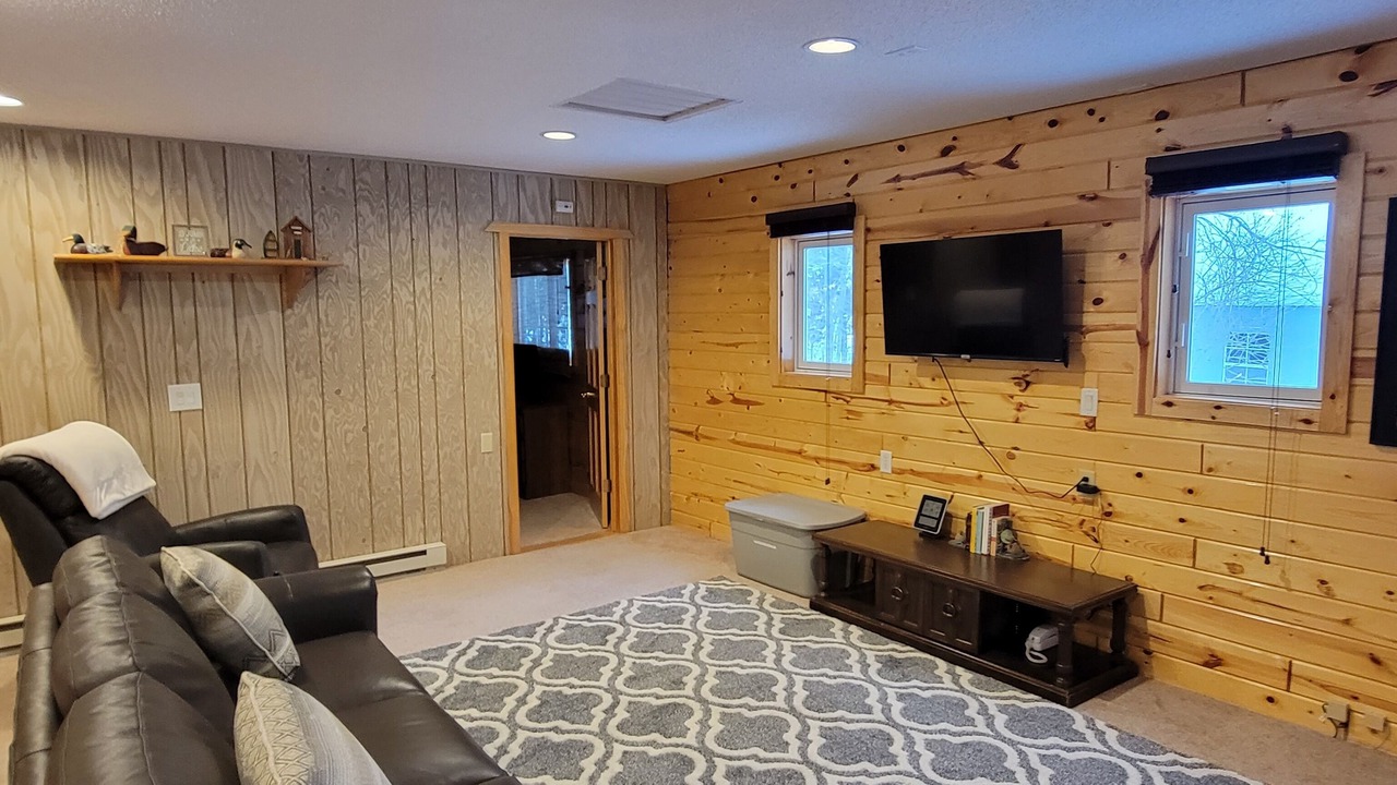 Photo of Livingroom in Pine River