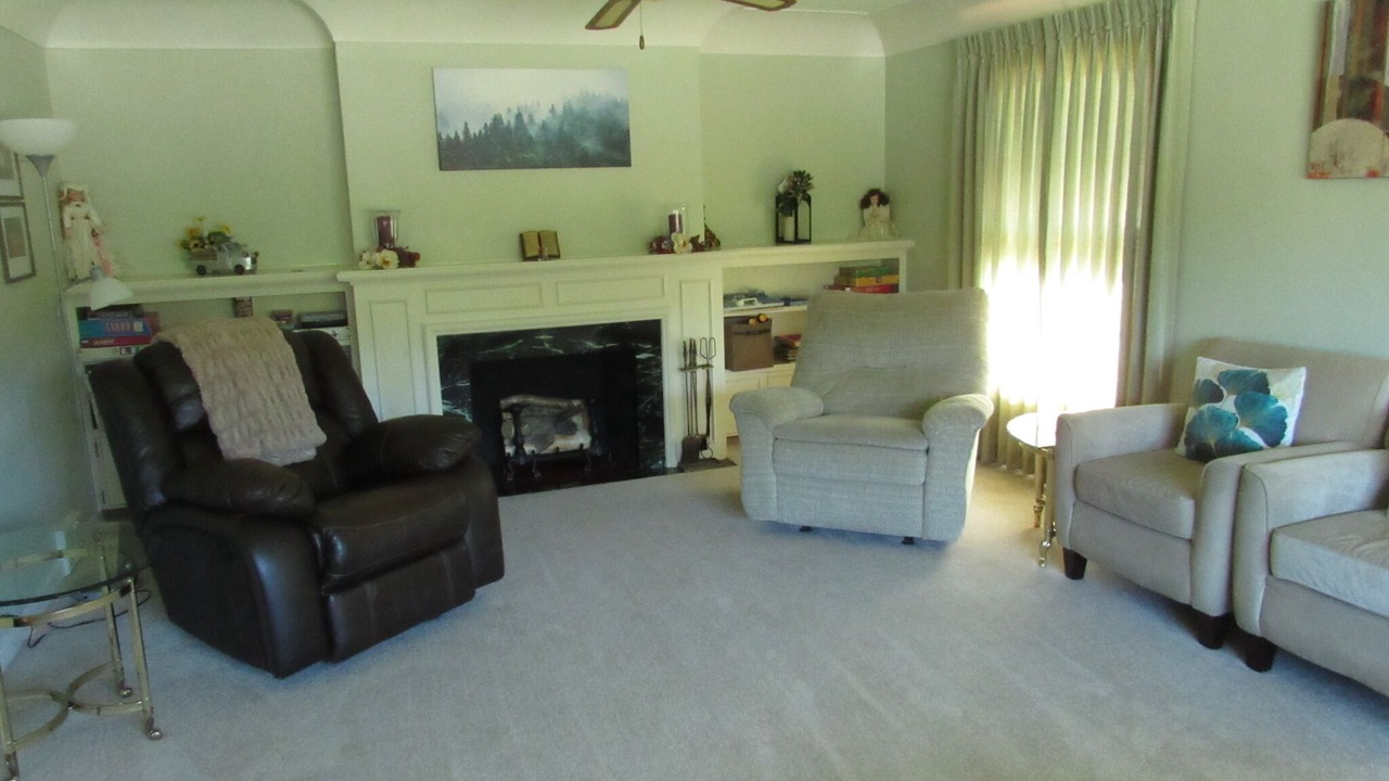 Photo of Livingroom in Winona