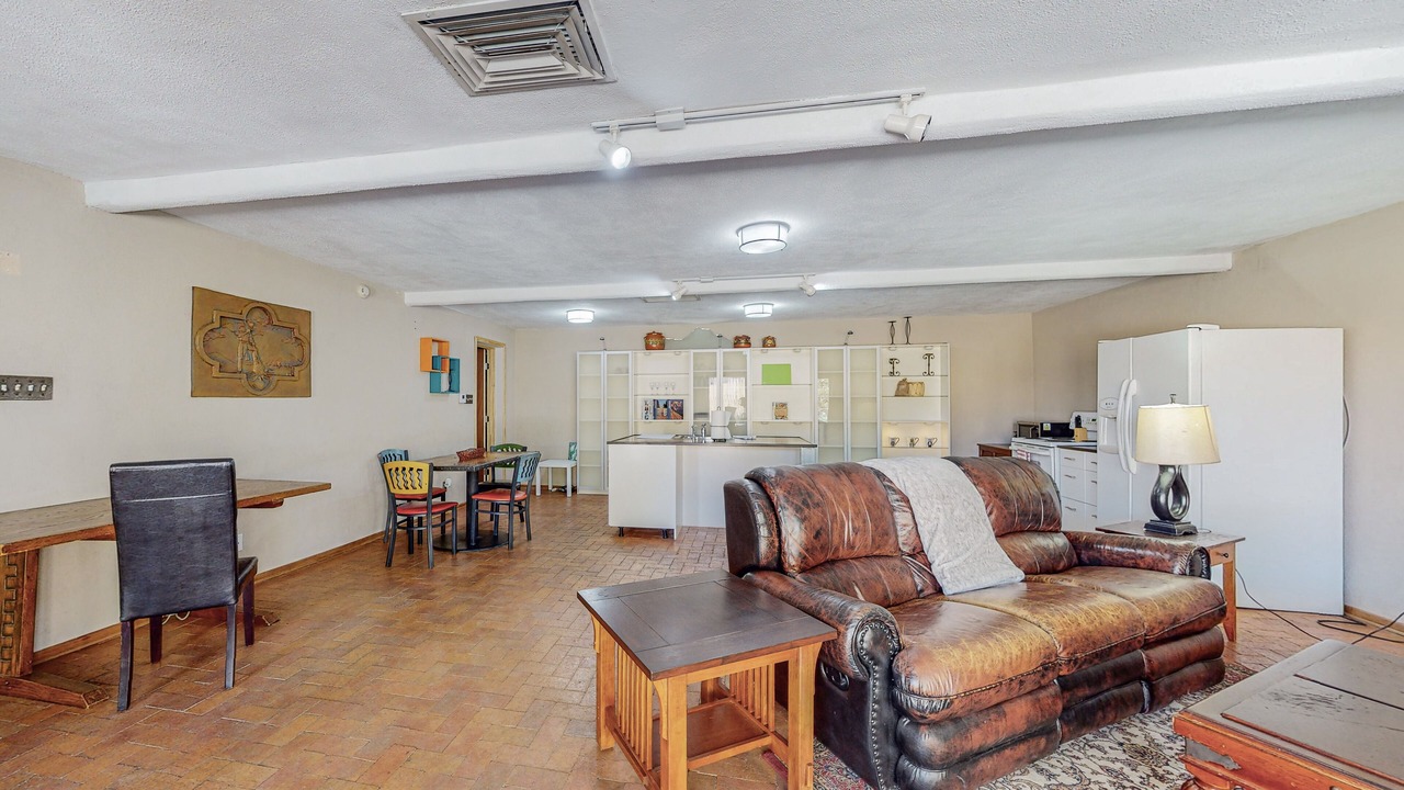 Photo of Livingroom in Nob Hill