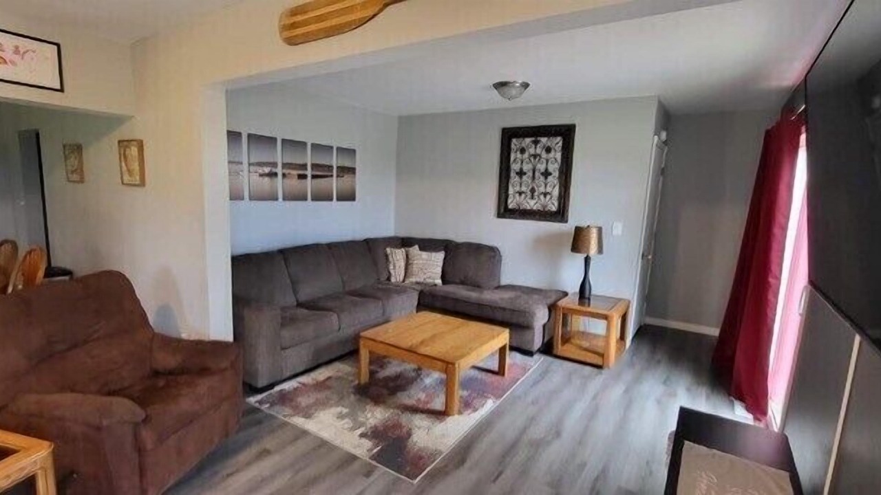 Photo of Livingroom in Guttenberg
