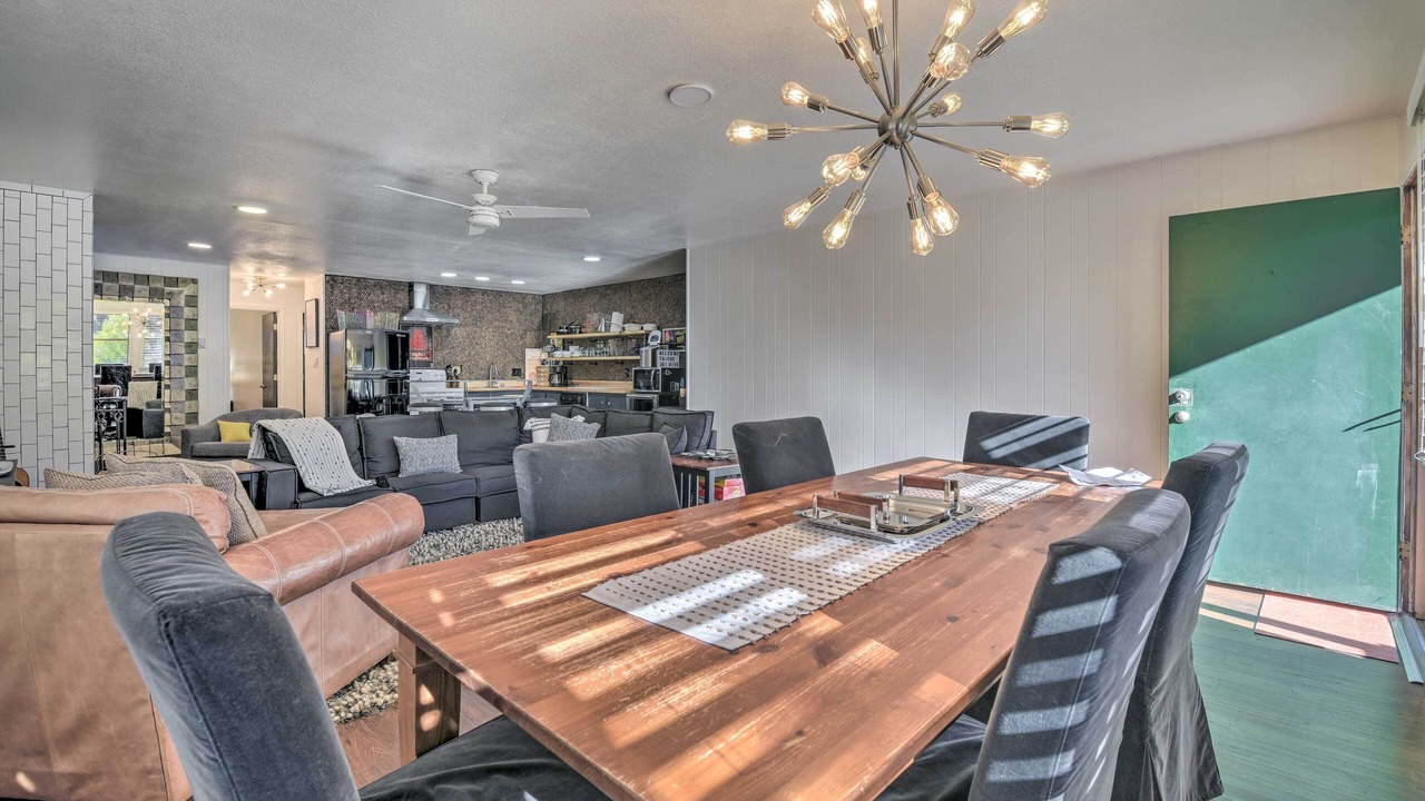 Photo of Livingroom in Red River