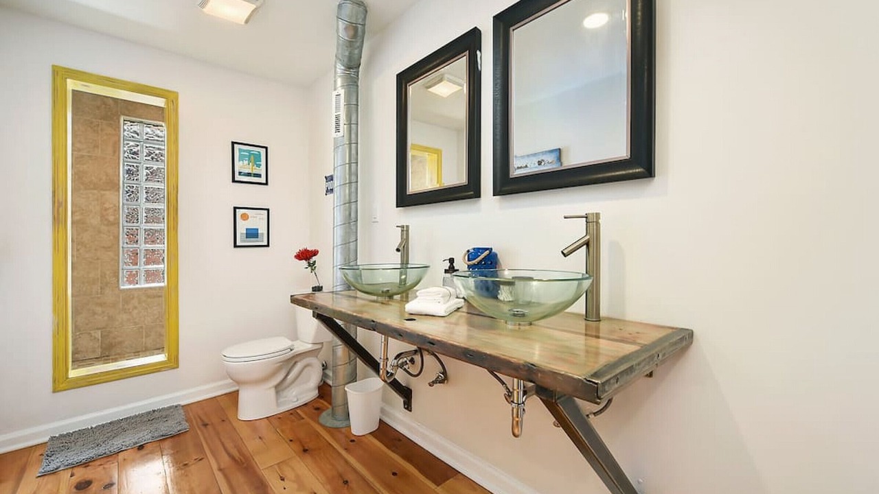 Photo of Bathroom in East Allegheny