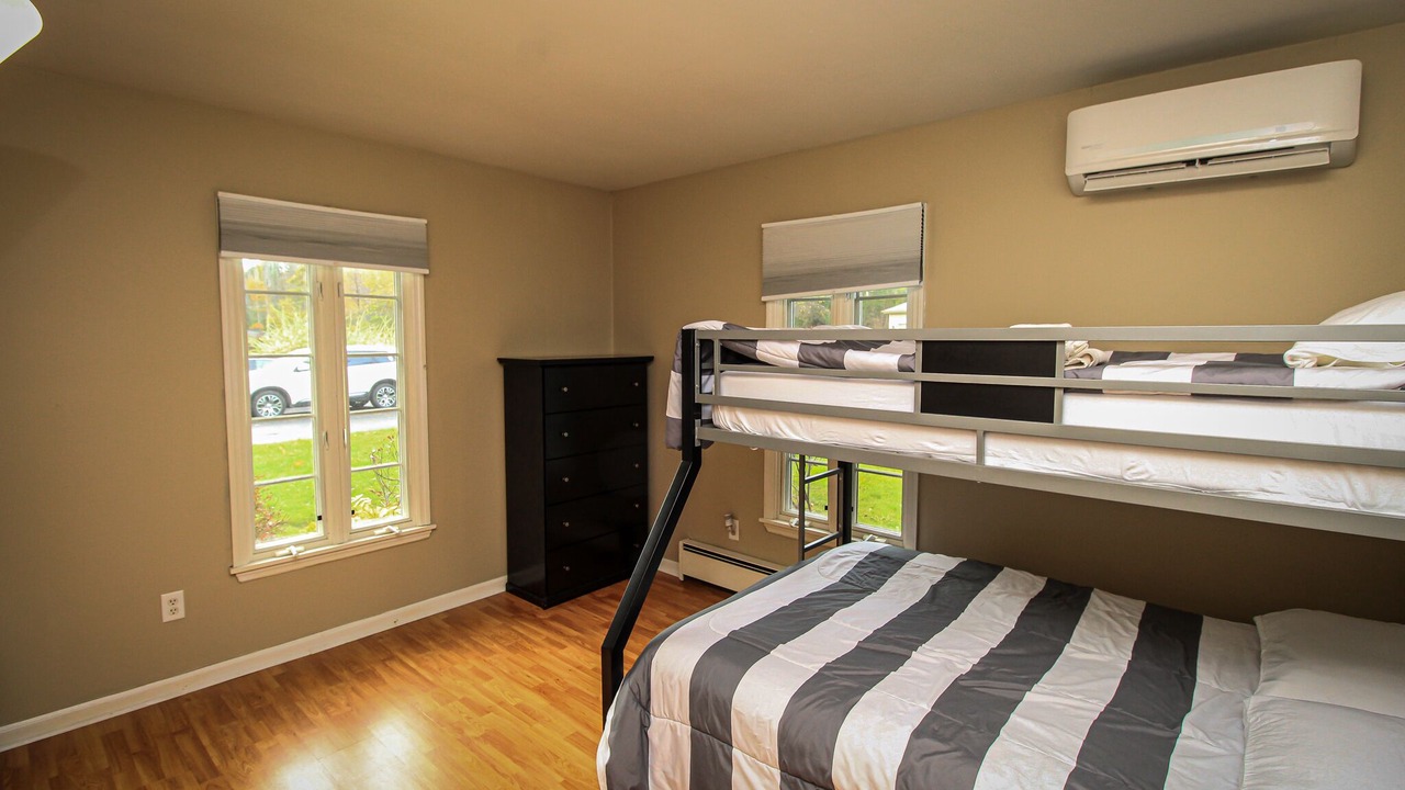 Photo of Bedroom in Plattsburgh