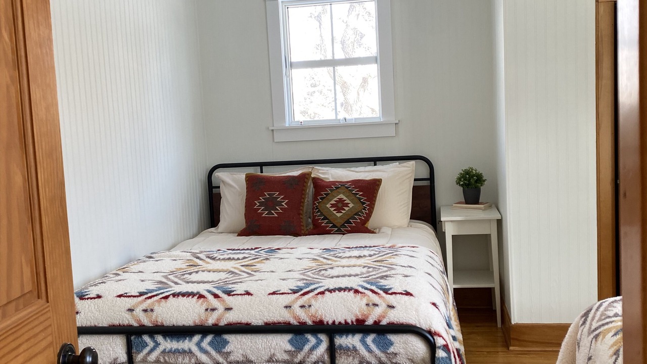 Photo of Bedroom in Rosemount