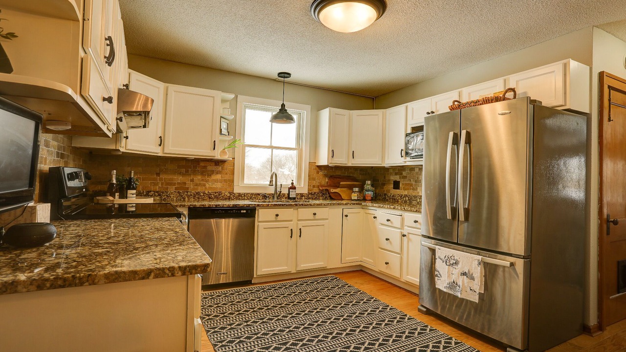 Photo of Kitchen in Rosemount
