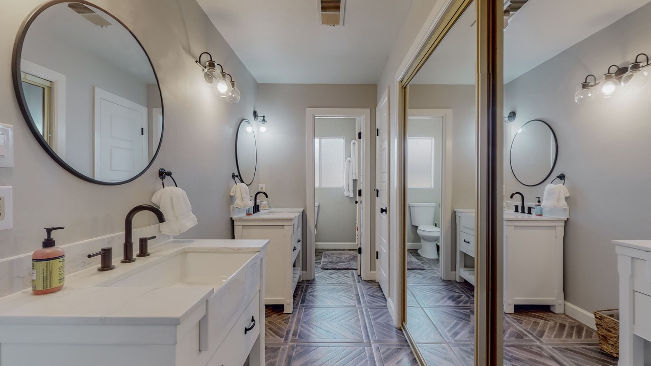 Photo of Bathroom in Northeast Heights