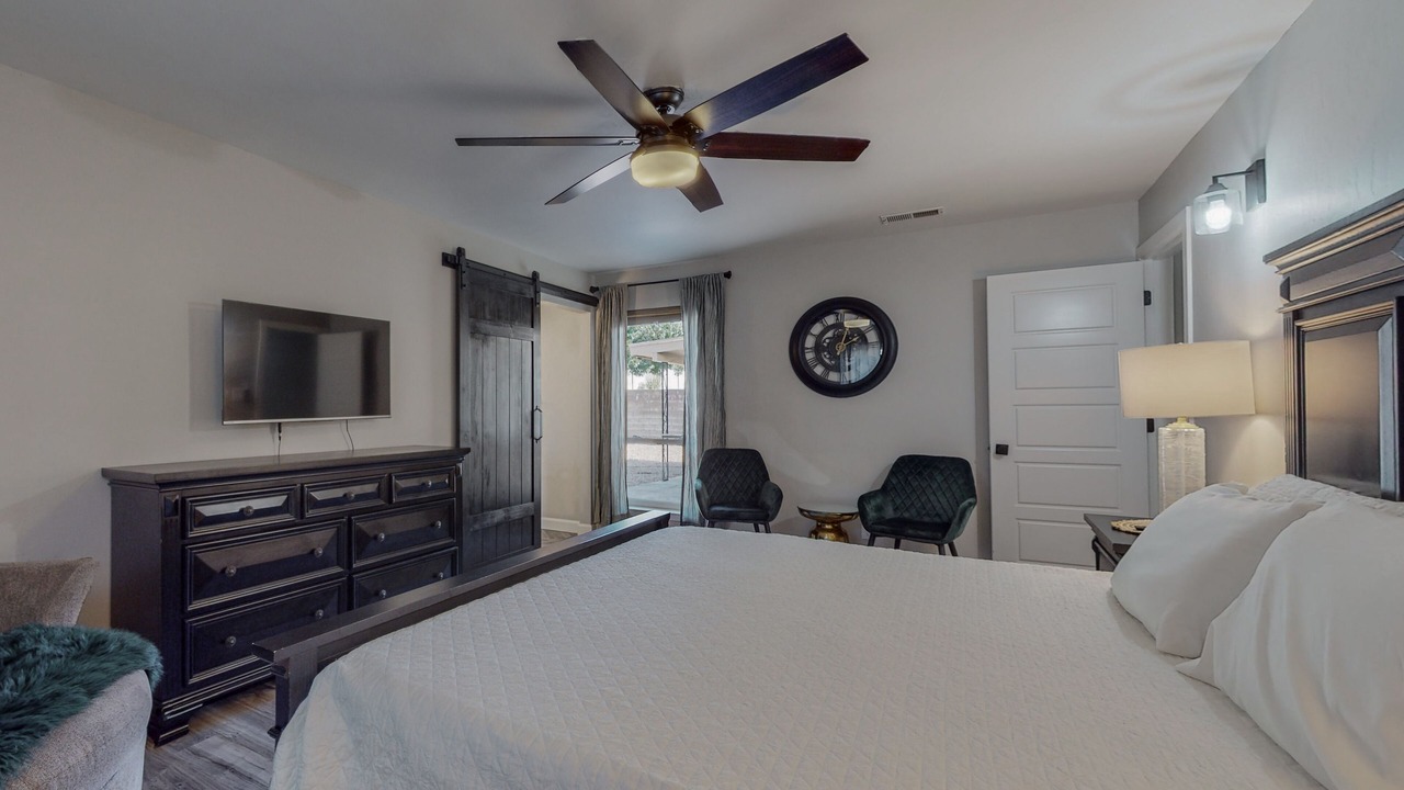 Photo of Bedroom in Northeast Heights