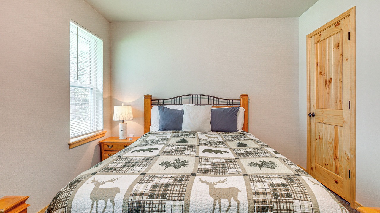 Photo of Bedroom in Arbor Vitae