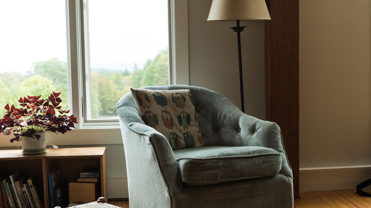 Photo of Livingroom in Orange