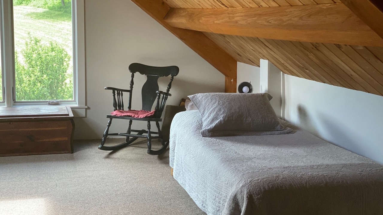Photo of Bedroom in Orange