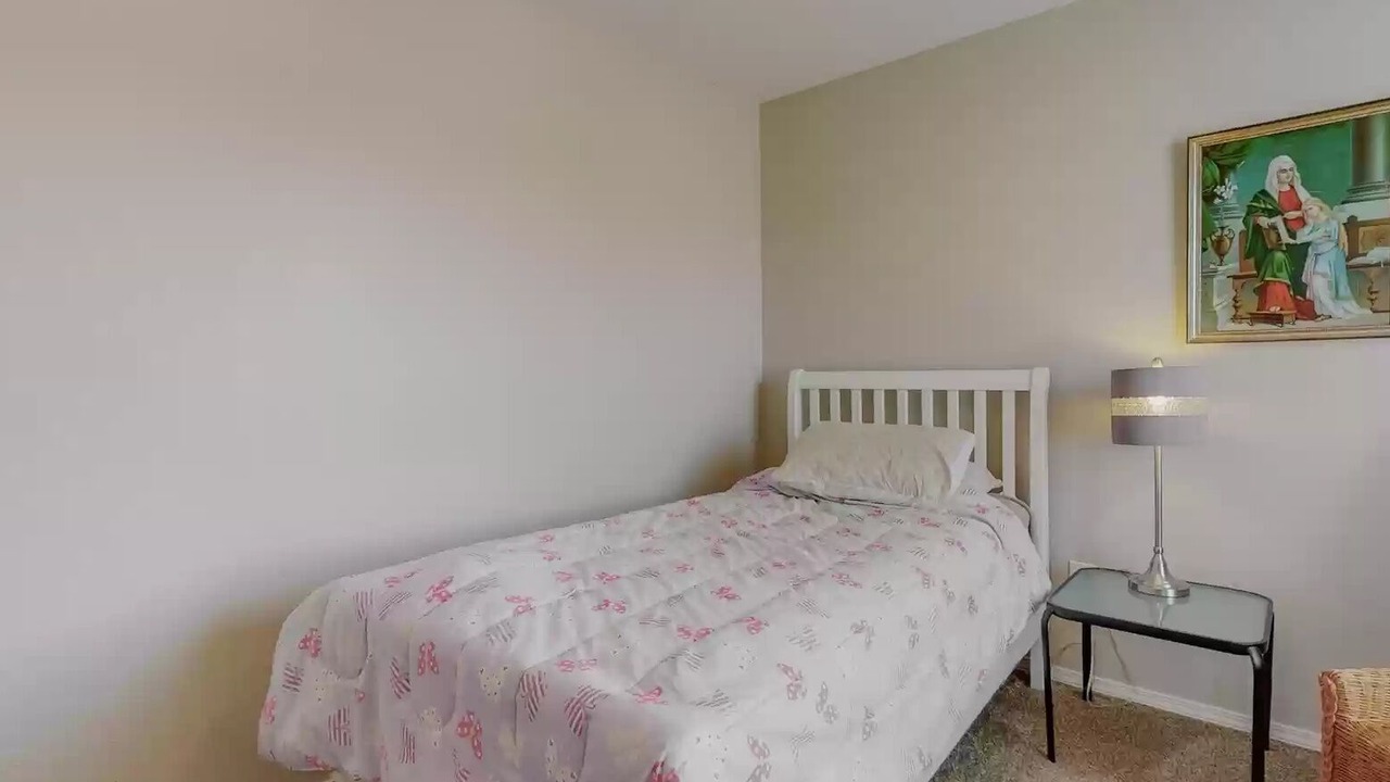 Photo of Bedroom in North Valley