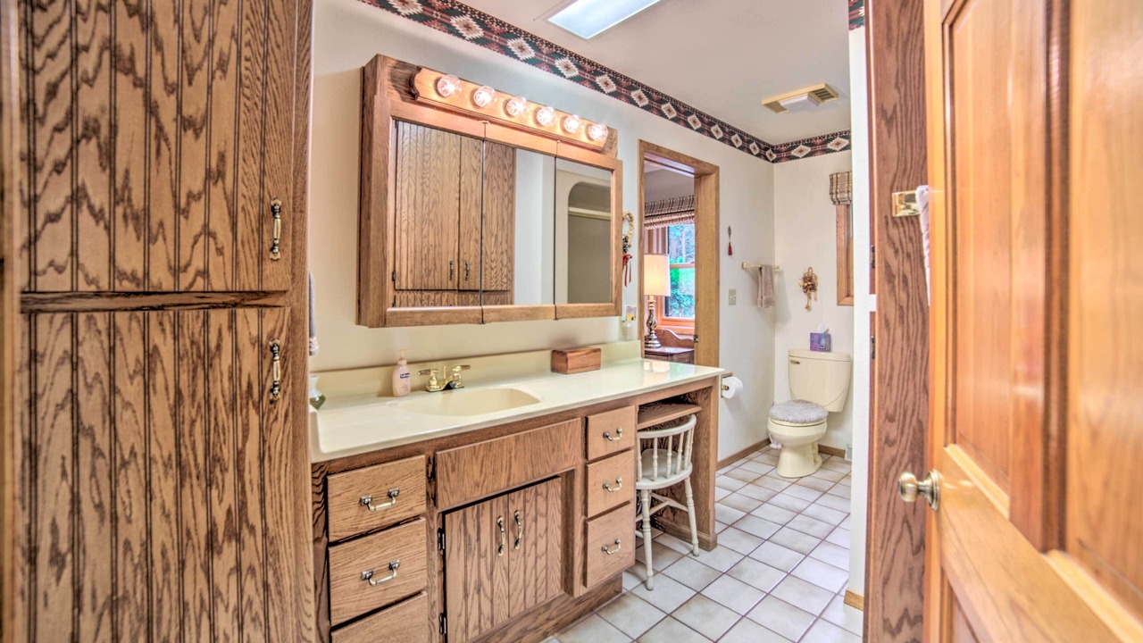 Photo of Bathroom in Oconto