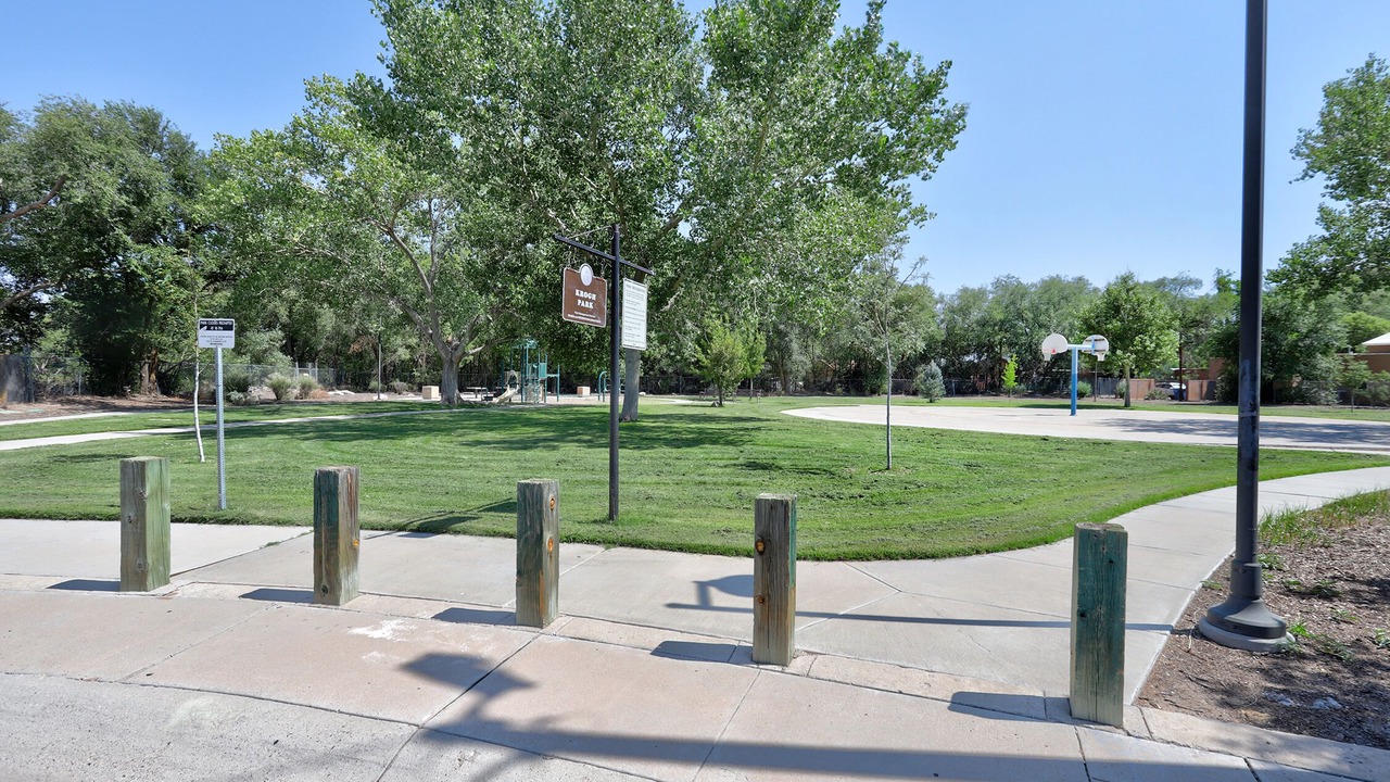 Photo of Others in Rio Grande Blvd