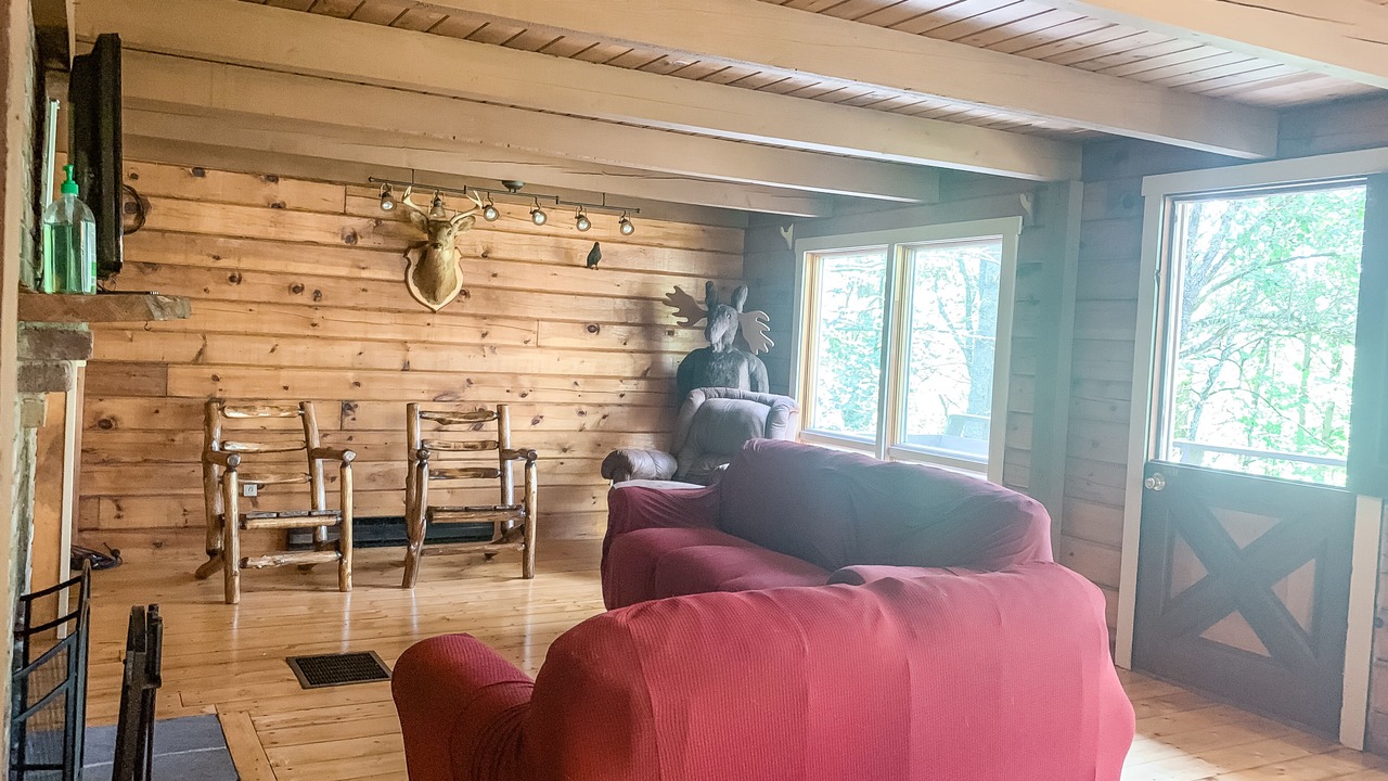 Photo of Livingroom in Lyman