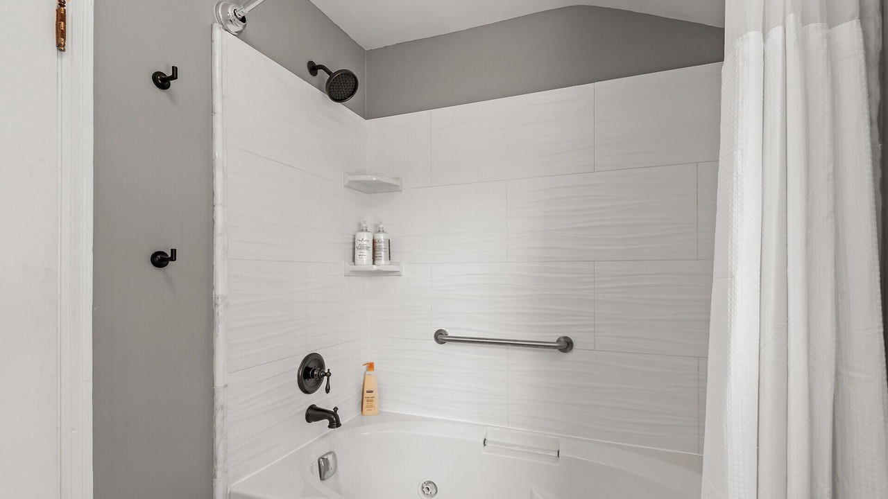 Photo of Bathroom in Ericsson