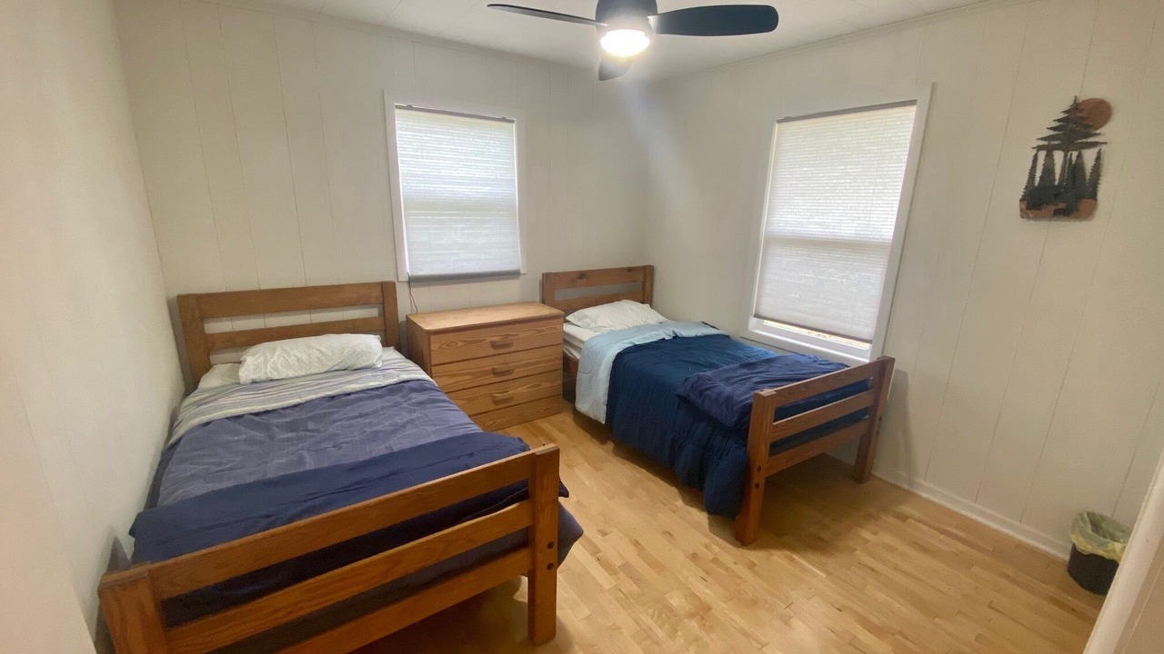 Photo of Bedroom in Lake Linden